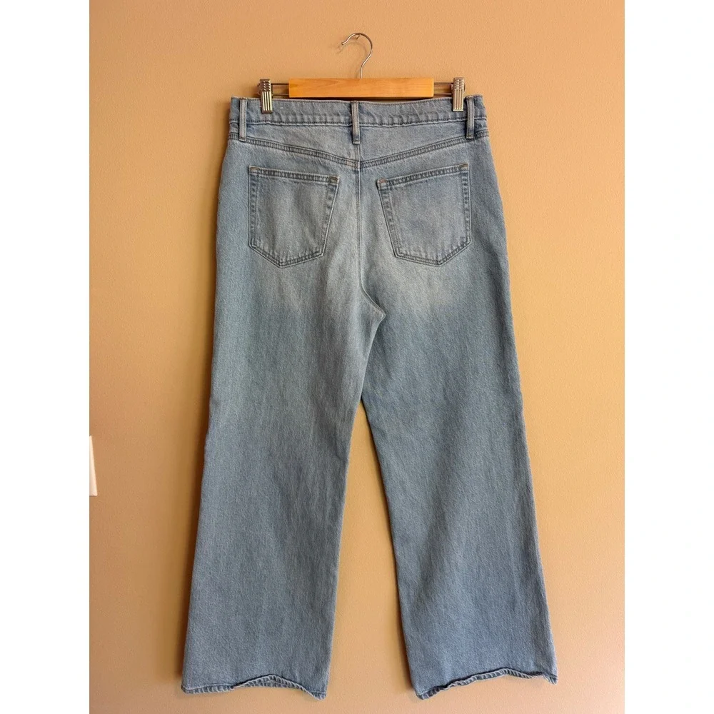 Studded Wide Leg Jeans Light Wash High Rise Denim Size 29/8